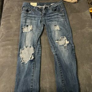 Low rise 90’s vintage Italian jeans- juniors Sz 27